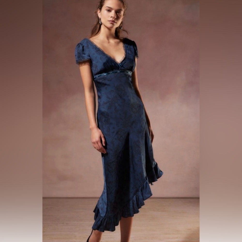 Kimchi Blue Navy Blue Asymmetrical Midi Dress